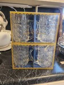 lot 296 image: Set of 4 Crystal mugs