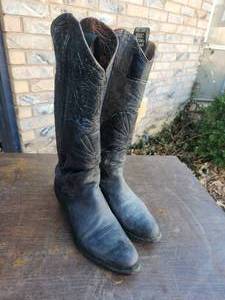 lot 337 image: Pair of leather cowboy boots by Nocona of Texas