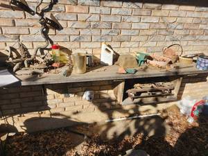 lot 368 image: Contents of backyard - excluding water hoses and 2 wood benches at rear of yard
