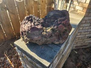 lot 365 image: Large Lava rock