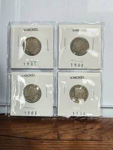 lot 34 image: Selection of V-Nickels