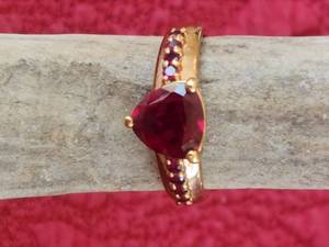 lot 128 image: Ring .925 Silver - sz. 9.5