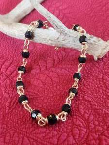 lot 160 image: Necklace by Anne Klein