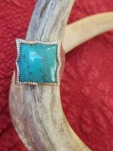 lot 171 image: Ring - .925 Silver and Turquoise - size 10.5