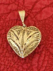 lot 172 image: Heart Pendant - .925 silver