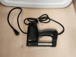 lot 220 image: Fasten-Pro - electric 2-1 stapler and nail gun
