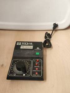 lot 216 image: Tech II rail power 1440 - model train controller
