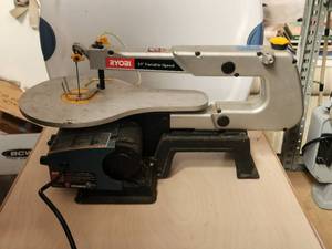 lot 196 image: Ryobi 16 scroll saw