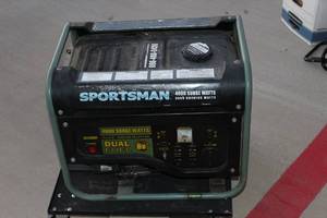 lot 3 image: $$ Sportsman Dual Fuel Generator
