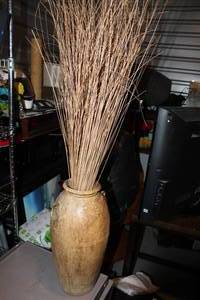 lot 50 image: Large home decor vase in style as shown