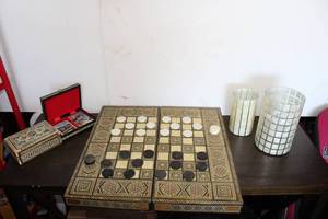 lot 56 image: Decorative Multigame Board and Home Decor Candle Holders