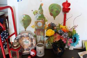 lot 88 image: Asian inspired home decor items