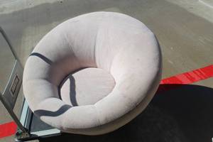 lot 164 image: Large round Comfy chair