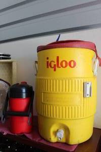 lot 172 image: Igloo water cooler Pictured as shown