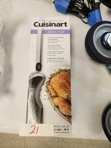 lot 21 image: Cuisinart Electric knife - never used