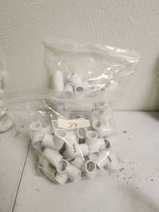 lot 39 image: Generous selection of 12 pvc fittings