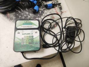 lot 65 image: Titan Controls - Saturn 6 - digital environmental controller
