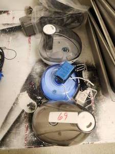 lot 69 image: Selection of MistAire ultrasonic cool mist humidifiers - only 2 cords