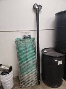 lot 113 image: Wire rack with casters - 18x48 - has 6 shelves