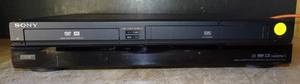 lot 71 image: Sony RDR-VX525 DVDVHS PlayerRecorder