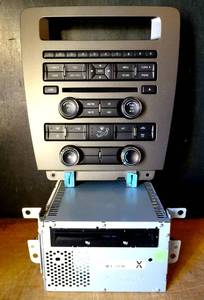 lot 75 image: 2014 FORD MUSTANG GT OEM AM FM RadioCD WITH CLIMATE CONTROL PANEL $$$