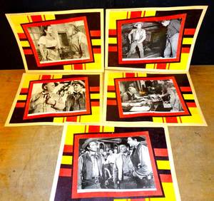 lot 101 image: RARE VINTAGE MOVIE PROMO CARDS - SET OF 5 FROM THE BROKEN STAR (1956) STARRING HOWARD DUFF, LITA BARON, & BILL WILLIAMS