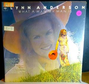 lot 160 image: VINTAGE ORIGINAL - Lynn Anderson - What A Man My Man Is 1974 Vinyl LP