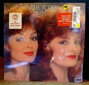 lot 148 image: VINTAGE ORIGINAL - The Judds Why Not Me 1984 RCA Victor AHL1-5319 Wynonna & Naomi Vinyl LP Album