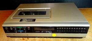 lot 299 image: FOR PARTS OR REPAIR - VINTAGE Panasonic PV-1225A Omnivision 4 Head VCR VHS Player Recorder (DID NOT POWER ON)