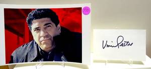 lot 370 image: HAND SIGNED INDEX CARD (3X5) BY ACTOR VINCENT PASTORE OF THE SOPRANOS