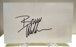 lot 373 image: HAND SIGNED INDEX CARD (3X5) BY LEGENDARY ACTOR BRUCE WILLIS