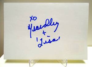 lot 377 image: HAND SIGNED INDEX CARD (4X6) BY ACTRESSVOICEOVER QUEEN YEARDLEY SMITH MOST FAMOUS FOR THE VOICE OF LISA IN THE SIMPSONS TV SERIES