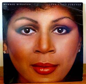 lot 410 image: VINTAGE ORIGINAL - MINNIE RIPPERTON LOVE LIVES FOREVER SOO-12097 Vinyl Record