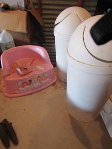 lot 49 image: Princess booster table seat, 2 small white waste baskets qty 2