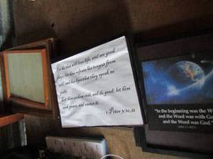 lot 141 image: Various picture frames of all sizes mostly 810 qty 9