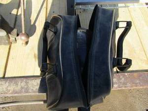 lot 151 image: Doug bowling ball in carring case also has a size 8 womens bowling shoes