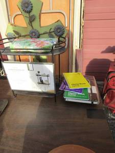 lot 85 image: Large cross on bottom flat stand, New threshold organizer, stationary bag, various note pads over 4
