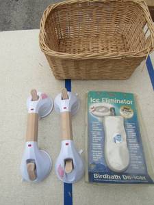 lot 119 image: 2 shower wall handles to help you pull up out of the bath, New ice eliminator, wicker basket
