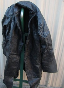 lot 4 image: Italian stone genuine leather ladies coat size xl used condition