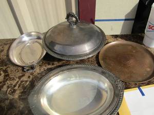 lot 209 image: Copper Sugg plate, silver platted bowls with lids, silver plate platter 2