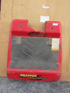 lot 227 image: Snapper riding mower deck ONLY, could also be used for scrap