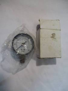 lot 23 image: BAR-Premium SpaPoolAquarium Water Pressure Gauge, 2 Dial, 0-60 Psi, Bottom Mount 14-#G20ST02LK60