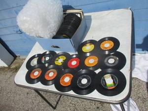 lot 25 image: About 150-45-RPM Vinyl Records, Mixed Artest And Titles