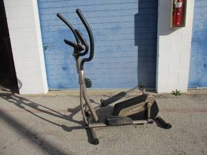 lot 106 image: Exerpeutic-1318 Therapeutic Fitness Indoor Trainer Machine