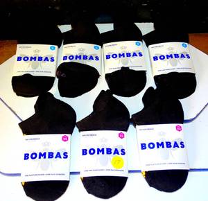 lot 17 image: LOT OF 7 - BOMBAS CHILDREN SOCKS (XS & SM)