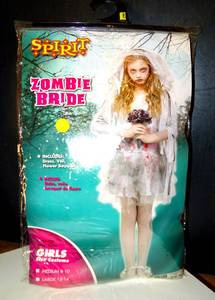 lot 35 image: SPIRIT ZOMBIE BRIDE HALLOWEEN COSTUME - MEDIUM