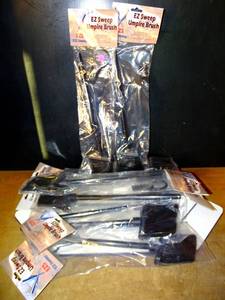 lot 106 image: LOT OF EZ SWEEP UMPIRE BRUSHES - NEW