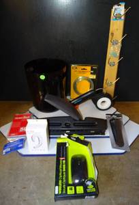 lot 112 image: ASSORTMENT OF OFFICE SUPPLIES AS SHOWN
