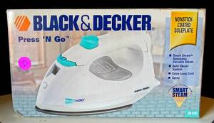 lot 133 image: BLACK & DECKER IR100 PRESS N GO IRON