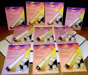 lot 200 image: THE RELAXUS INSTITURE FLEX-O-LITE MASSAGERS - LOT OF 10 NEWSEALED